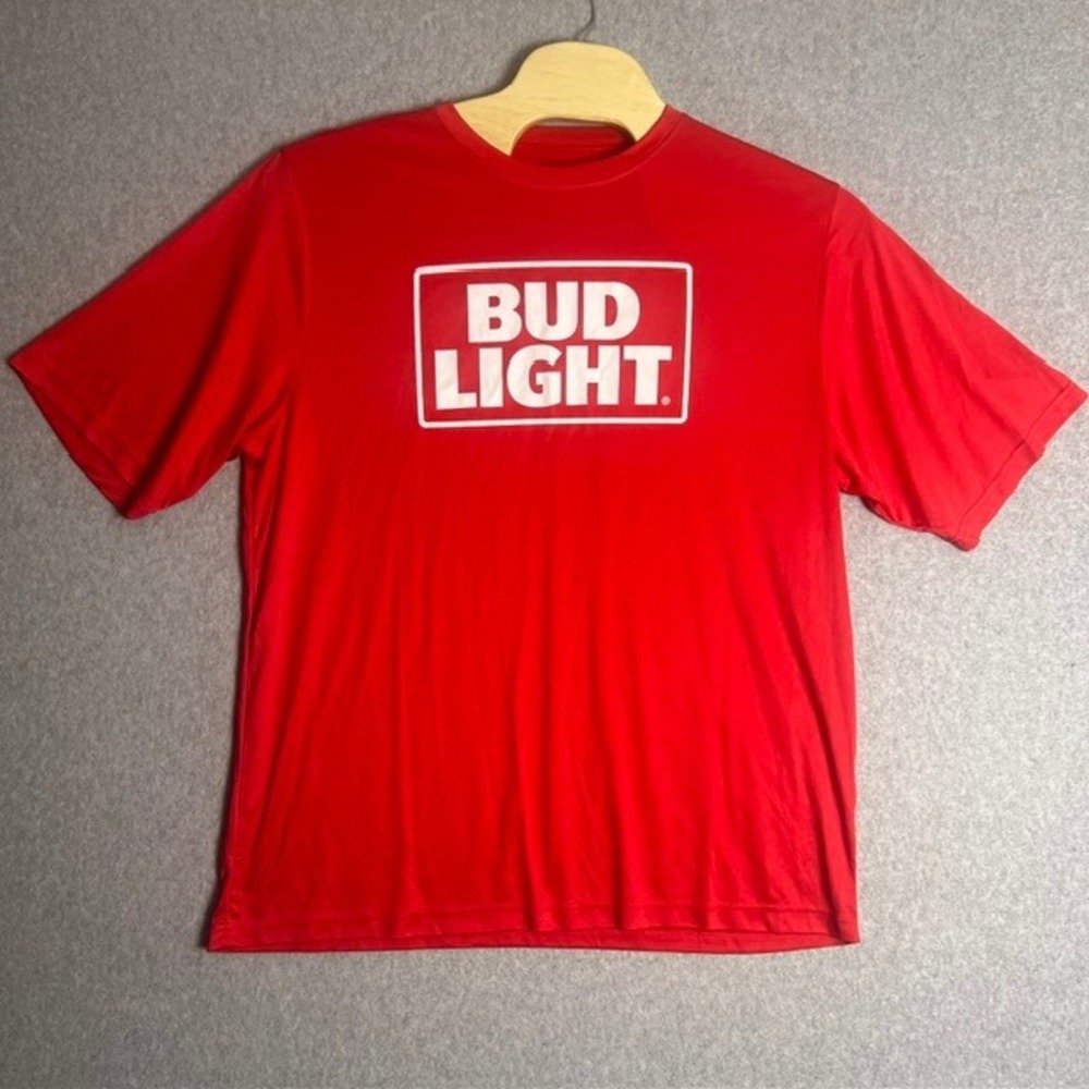 Team 365 Men's Red Bud Light Tampa Bay Buccaneers Activewear Shirt Size‎ 2XL